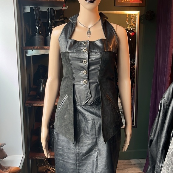 The Leather Ranch Black Halter Corset Vest – 90s Gothic Bikerwear - Picture 10 of 10